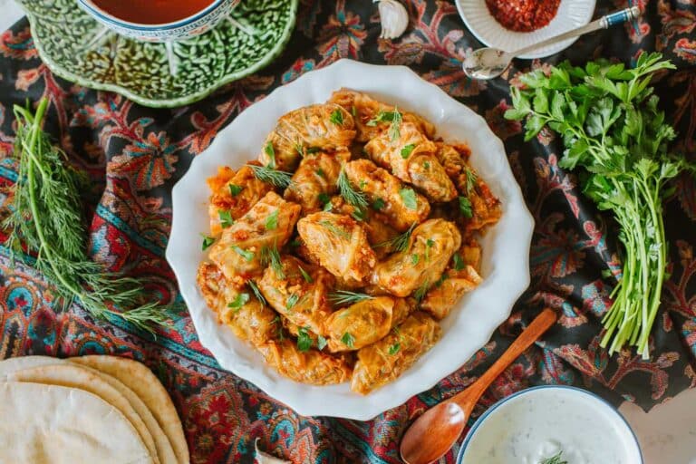 Lahana Sarmasi (Vegetarian Cabbage Dolma)